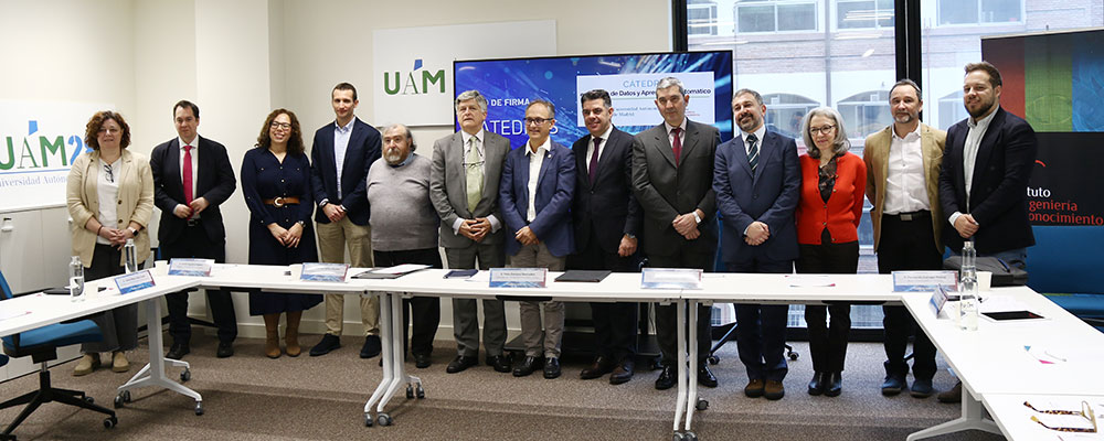 Foto firma Cátedra IIC-UAM